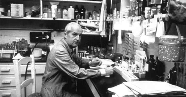 14 de abril.Día de la Ciencia y la Tecnología