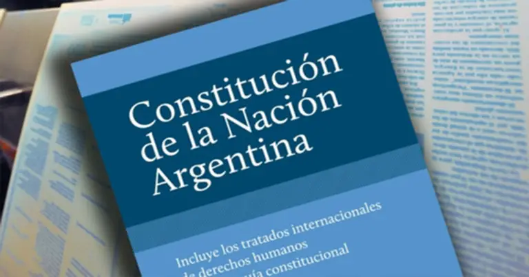 1° de mayo.Día de la Constitución Argentina